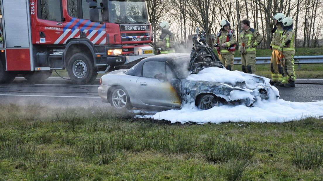 Autobrand op A32
