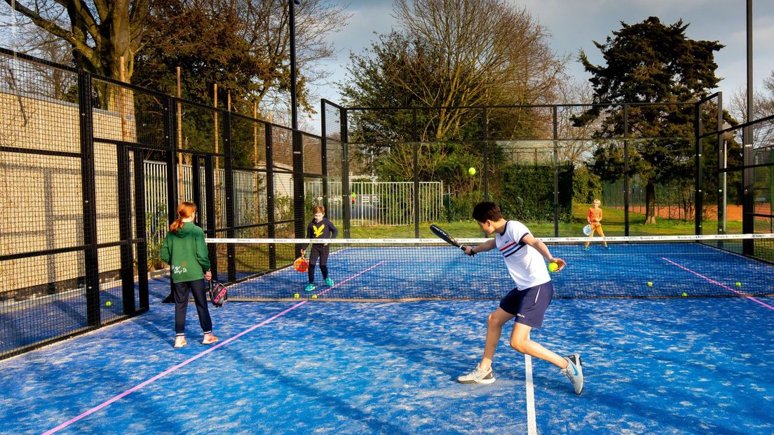 De padelbanen zouden voor veel geluidsoverlast zorgen