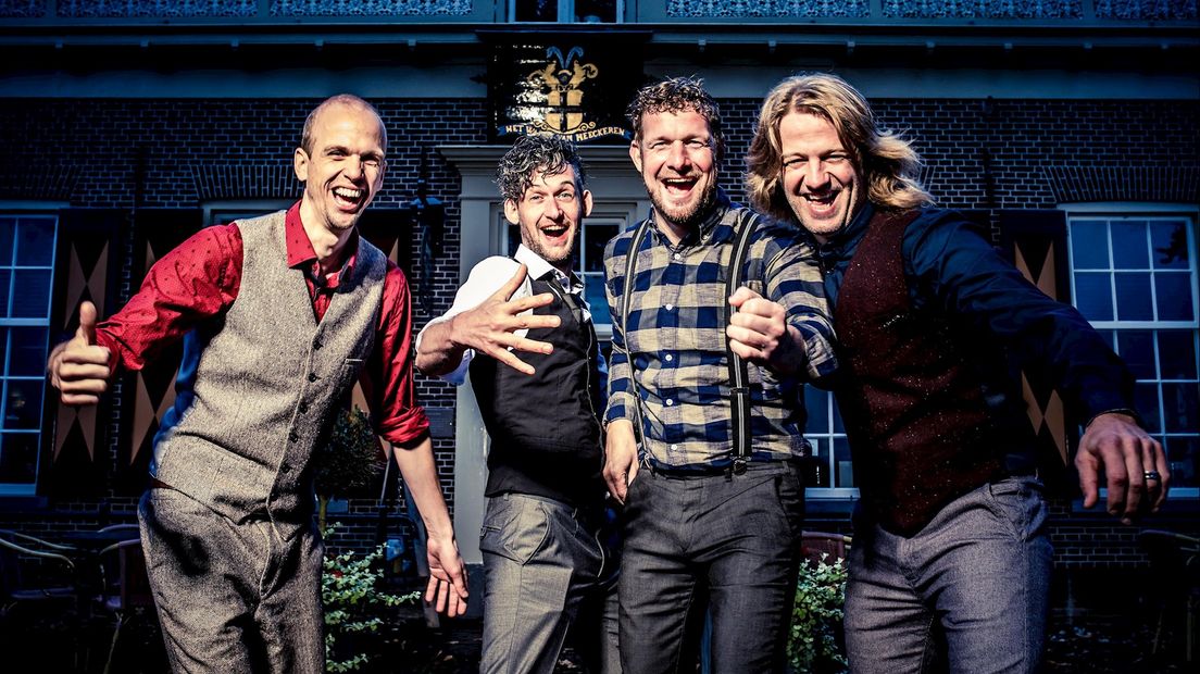De Heinoos geven een spetterend foyerconcert