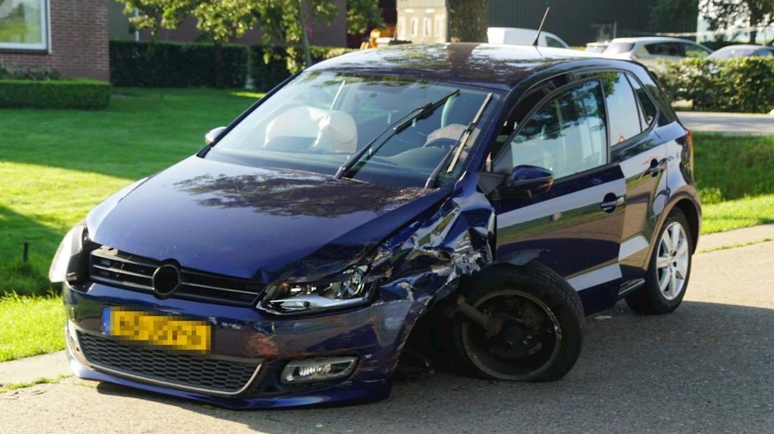 Bij het ongeluk raakte één persoon gewond