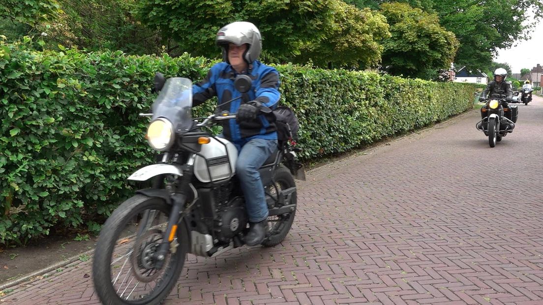Andrew George Brooks op zijn motor