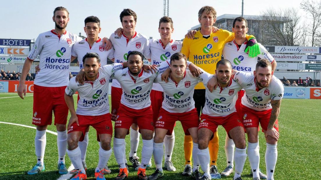 Noordwijk - Jodan Boys, elftalfoto Noordwijk met Edwin van der Sar 