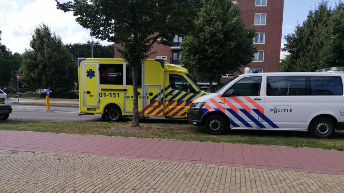 Een ambulance kwam ter plaatse in Stadskanaal
