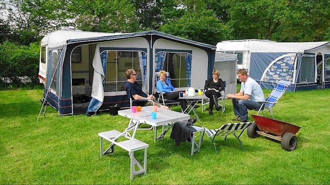Gasten op een camping