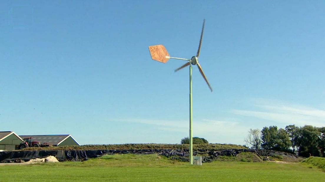 Boeren in andere gemeenten hebben al kleine windmolens (Rechten: RTV Drenthe/Hielke Meijer)