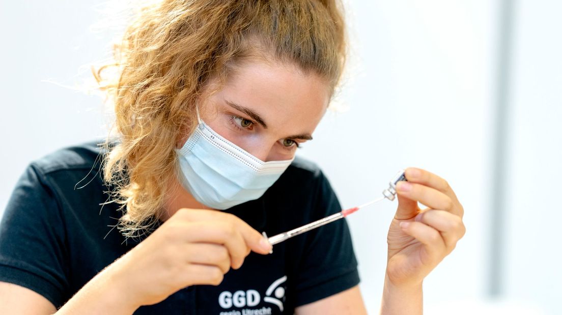 OMT komt met vervroegd advies, volgende week ook weer coronapersconferentie - RTV Drenthe