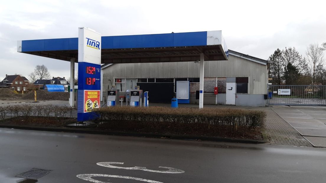 Bij tankstation Tinq in Noordhorn hebben meerdere bezoekers water getankt