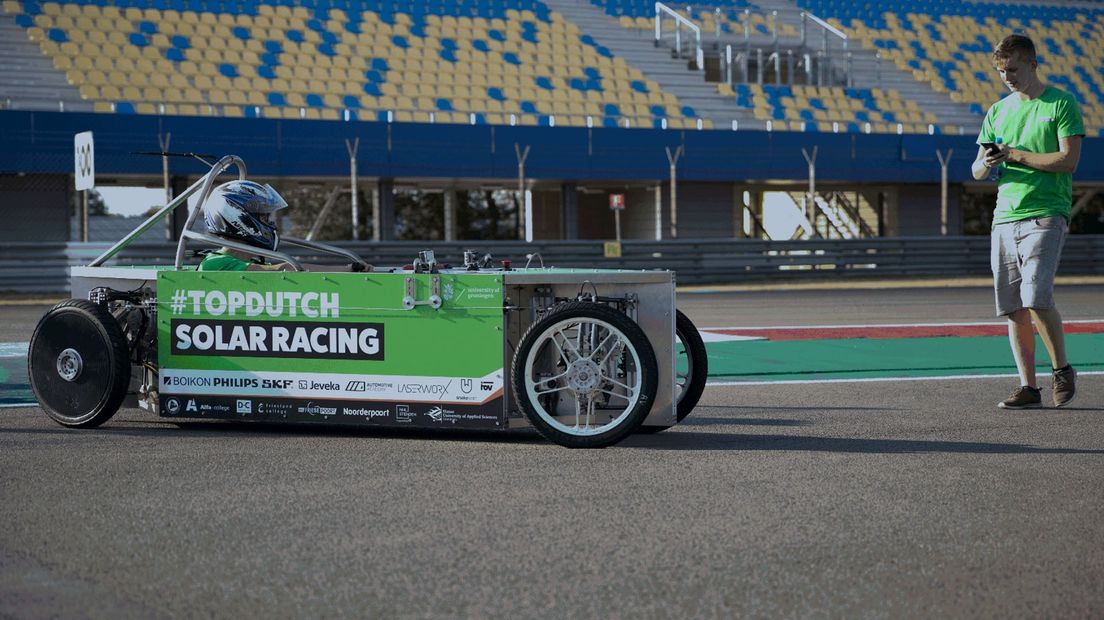 Het Top Dutch Solar Racing-team moet de daadwerkelijke auto nog bouwen.