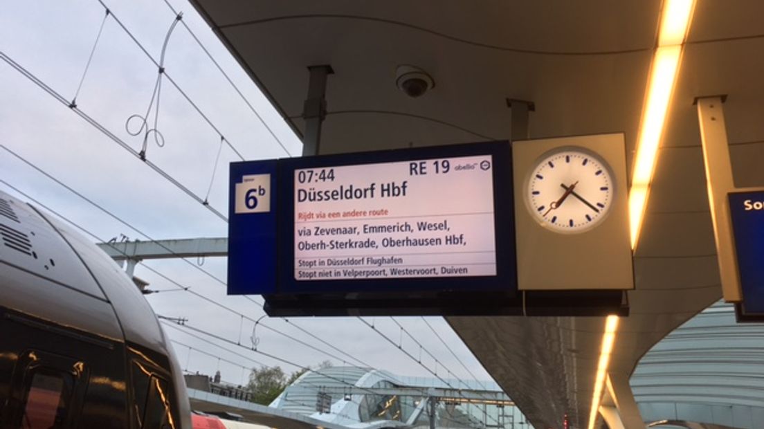 De trein tussen Arnhem en Emmerich rijdt deze vrijdag vooralsnog wel. Eerder deze week kampte de lijn met softwareproblemen, zodat regelmatig treinen uitvielen.