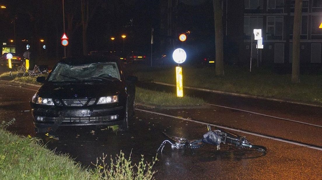 Fietser gewond na aanrijding met auto in Zwolle