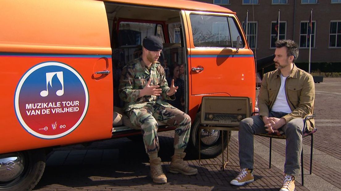 Robin Imthorn en Chris Hordijk in de Muzikale Tour van de Vrijheid