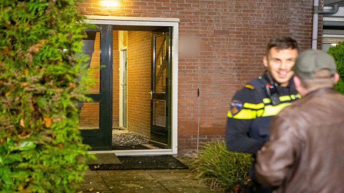 Explosie in appartementencomplex in Wilnis, mogelijk gerichte actie - RTV Utrecht