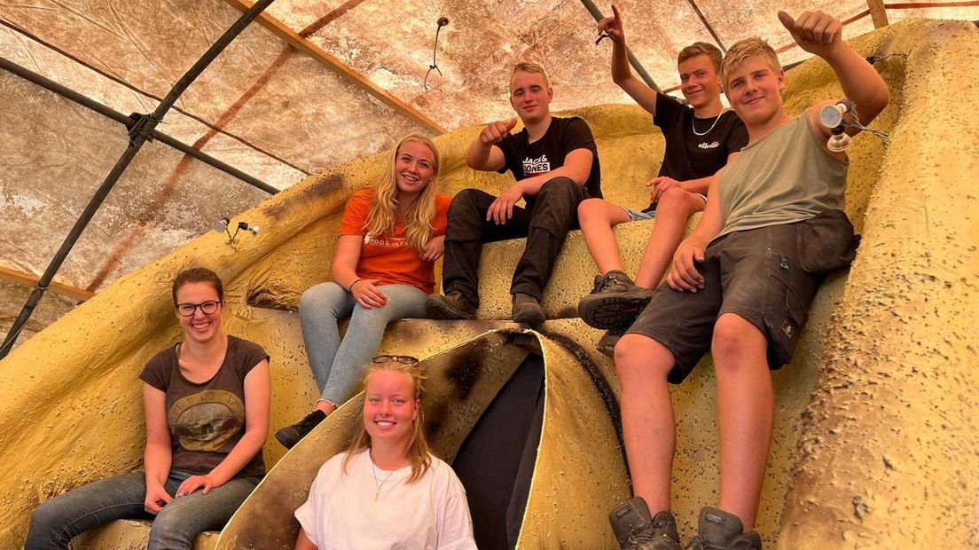 De vriendengroep 'Next Level' is er klaar voor