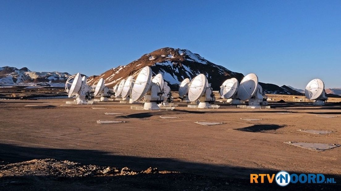 ALMA-antennes op de Chajnantur hoogvlakte in Chili