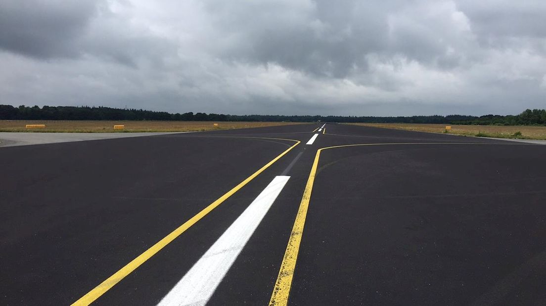 Landingsbaan op vliegbasis Twente