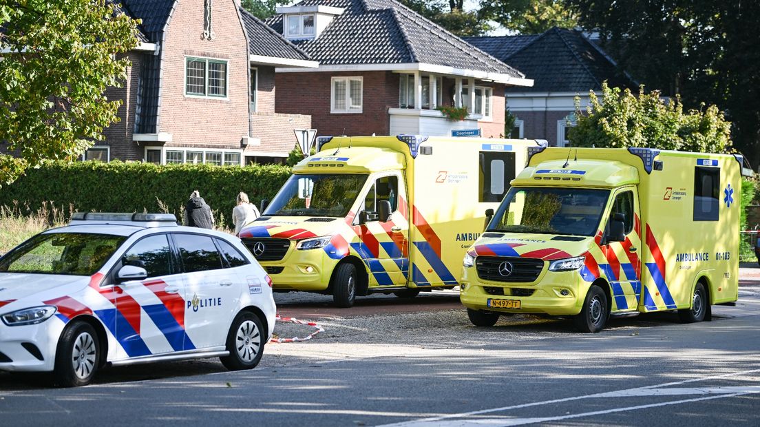 Hulpdiensten op de plek van het ongeval in Sappemeer