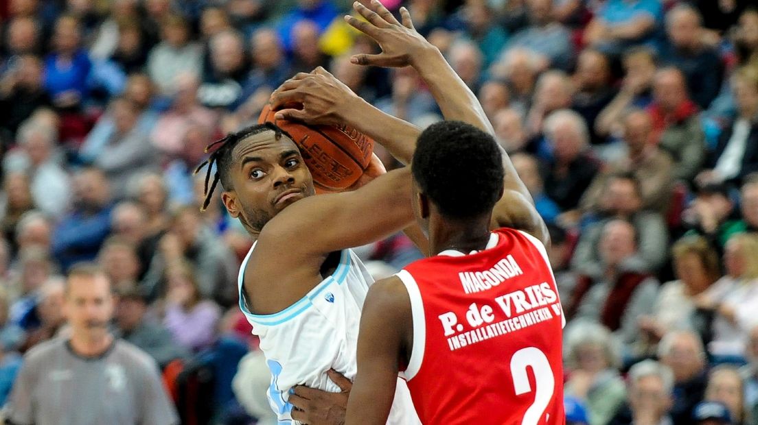 Donar - Aris in de kwartfinale van de nationale play-offs
