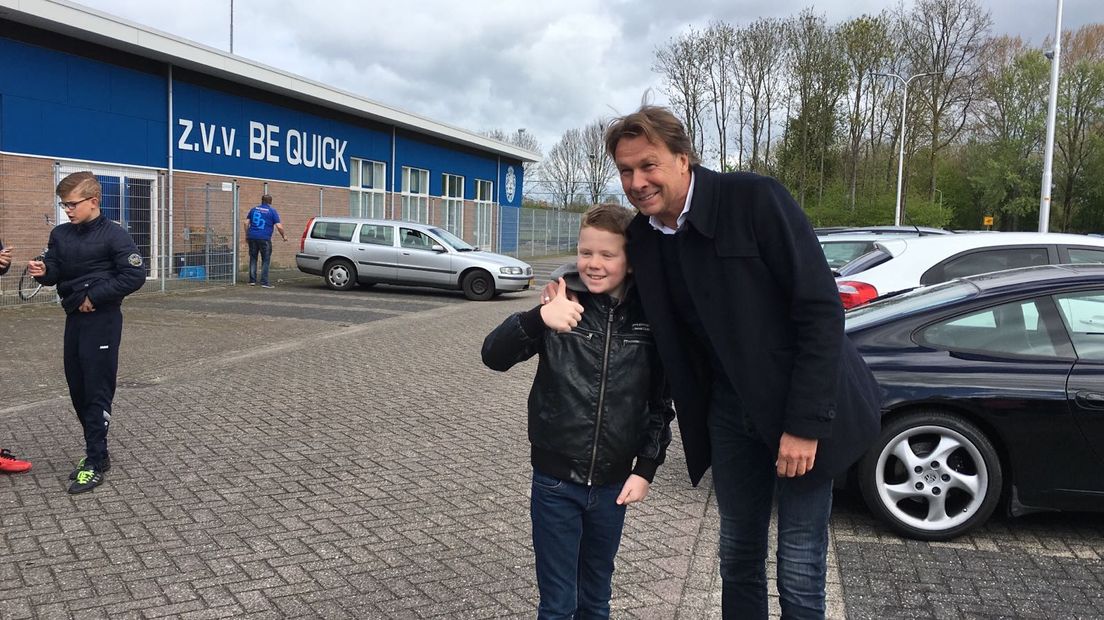 Sportcomplex 'Het Zuidveen' van Be Quick Zutphen wordt vandaag grondig verbouwd tot een heuse voetbaltempel. De mannen van Be Quick Zutphen 2 spelen vandaag de wedstrijd van hun leven.