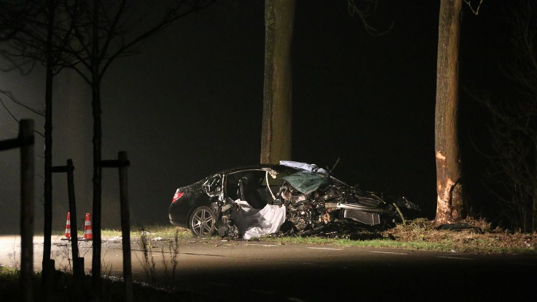 Twee doden in één nacht op Zeeuwse wegen (video)