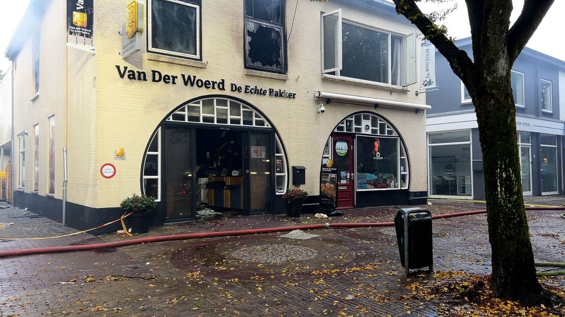 Bakkerij Van der Woerd na de brand in Doorn
