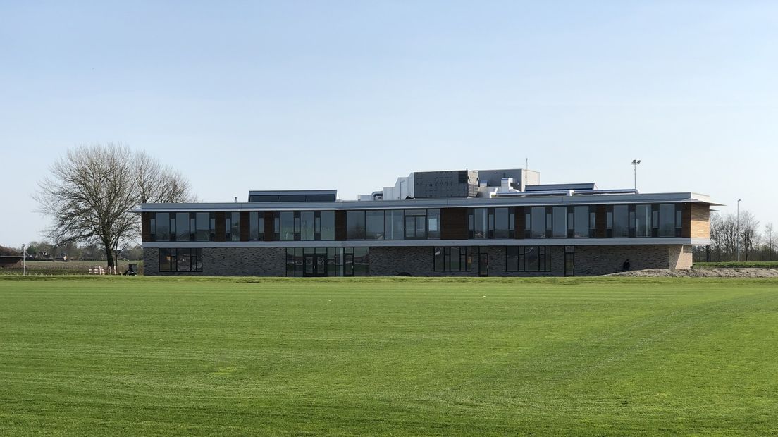 De Nieuwe School in het Boukemapark in Uithuizen.