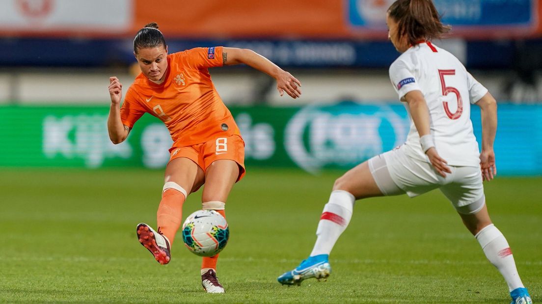 Koningin Van De Assists Spitse Wint Met Nederland Van Turkije In Abe