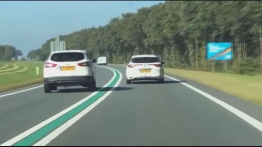 VIDEO | Oost op het Asfalt: maling aan doorgetrokken streep op beruchte 'dodenweg' N36 - RTV Oost
