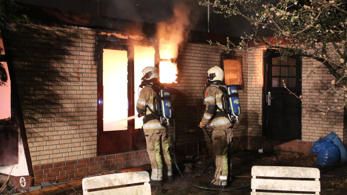 Iets voor 2.00 uur werd het sein brand meester gegeven.