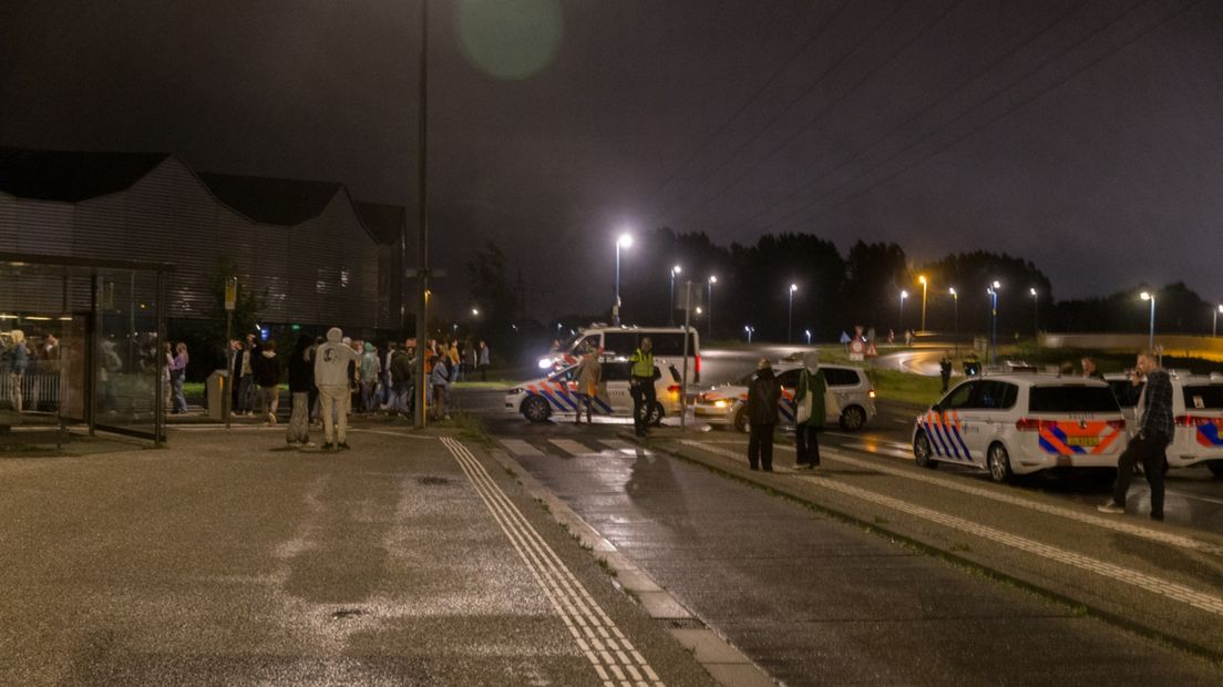 De politie rukte met meerdere wagens uit