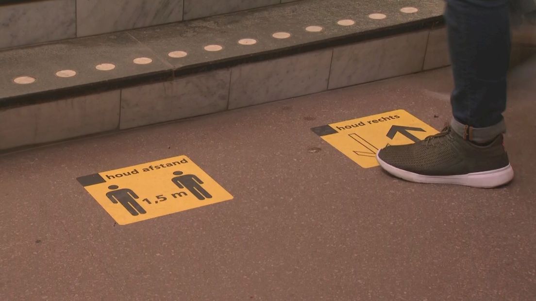 De maatregelen zijn op station Deventer al zichtbaar