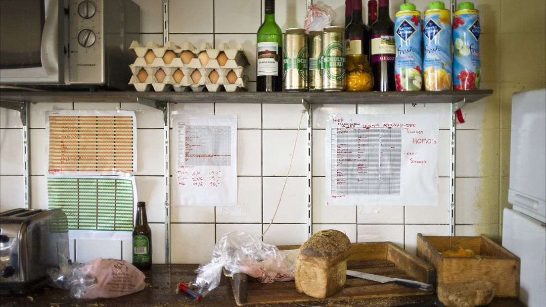 Een keuken in een studentenwoning
