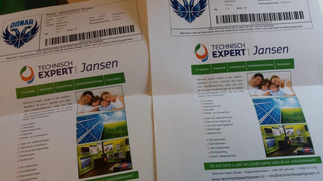 Twee kaartjes voor het duel van Donar tegen Venezia die via Marktplaats worden aangeboden.