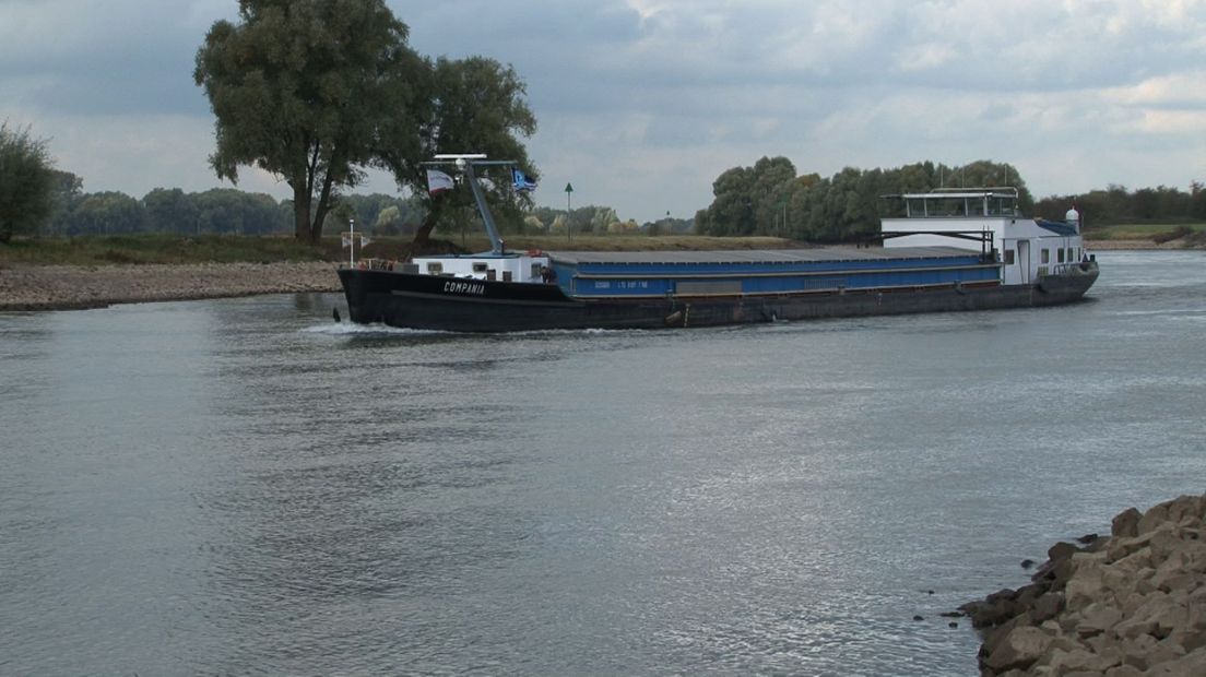 Als de droogte aanhoudt, volgt eenrichtingsverkeer op een deel van de IJssel
