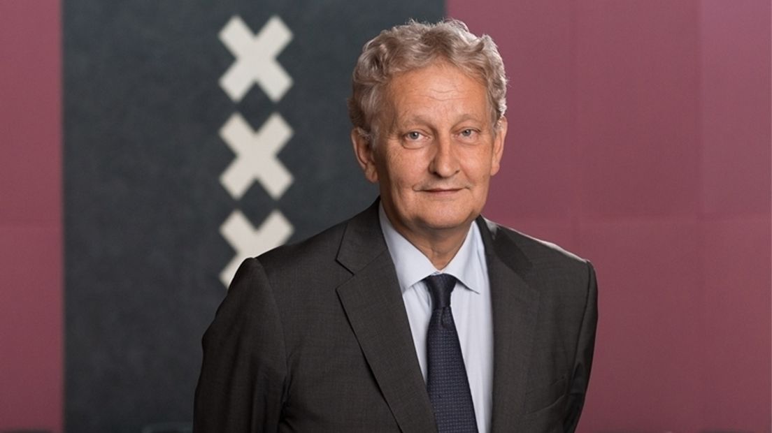 Sluis herdenkt Eberhard van der Laan met minuut stilte