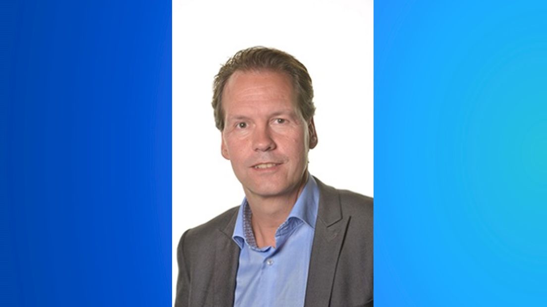 Tweede-Kamerlid John Kerstens (PvdA) eist van de minister opheldering over het 'bankje spelen' door BiOns