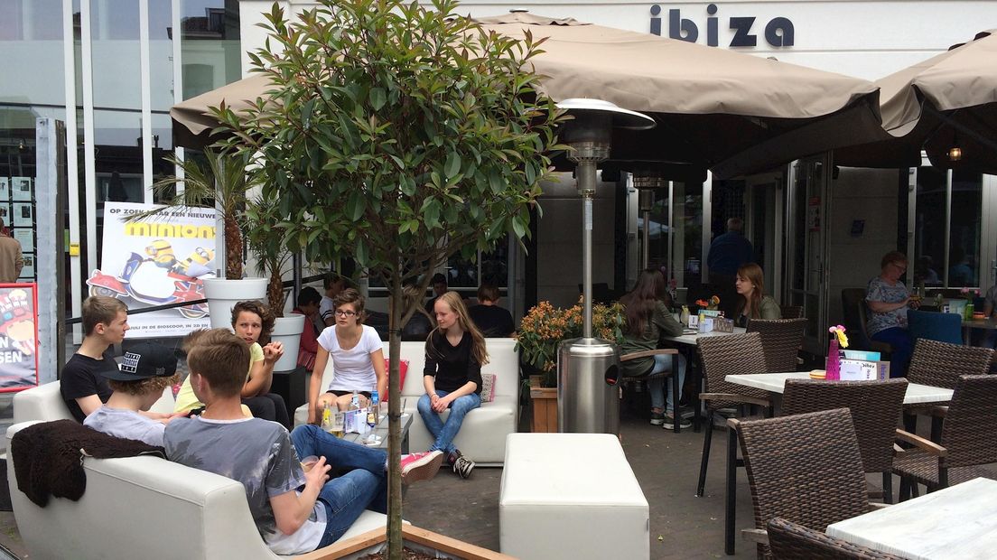 Terras van Ibiza in Almelo