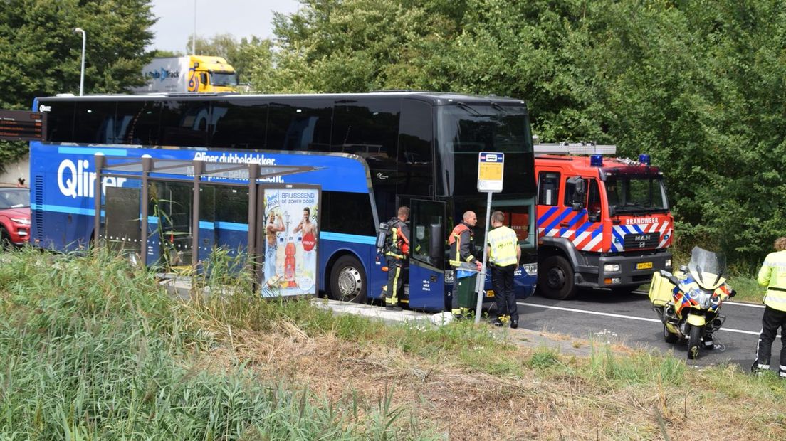 Passagiers raakten onwel in een bus van Qbuzz (Rechten: De Vries Media)