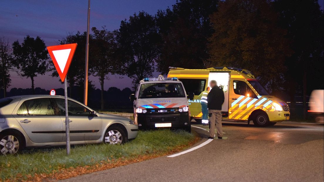 Motorrijder gewond na aanrijding op N343 bij Collendoorn - RTV Oost