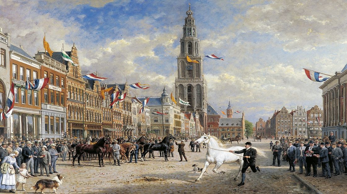 Een bekend schilderij uit 1920 van Otto Eerelman laat onder meer de paardenkeuring zien tijdens het feest