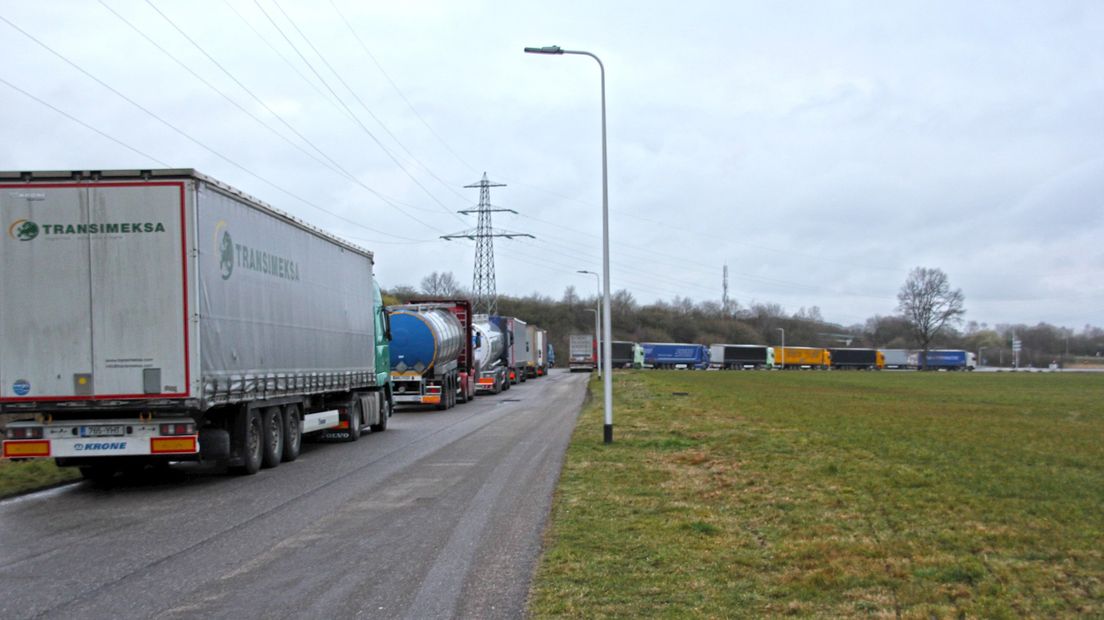 Veel vrachtwagens mogen Duitsland niet in met de feestdagen