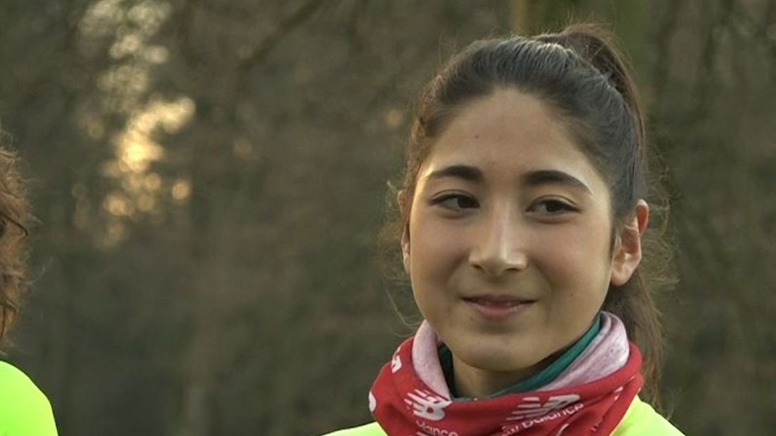 Jasmijn Lau heeft op het Europees kampioenschap Veldlopen een zilveren medaille veroverd in de categorie onder 23 jaar.