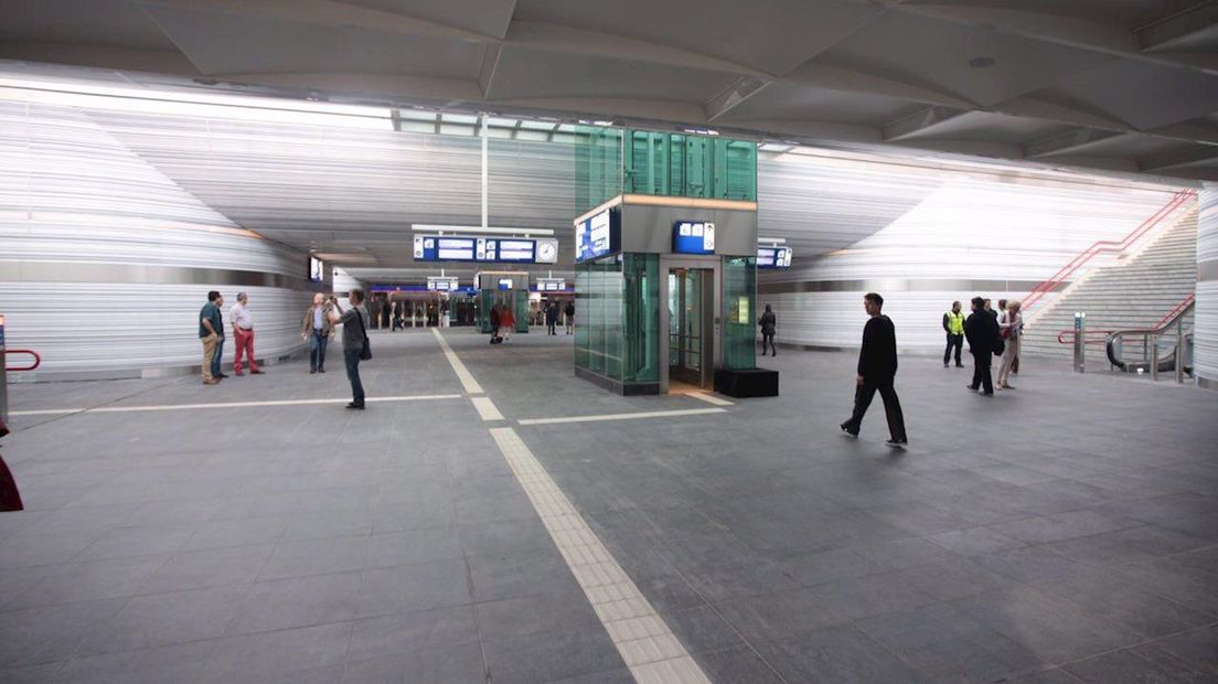 Stationstunnel Zwolle open voor reizigers
