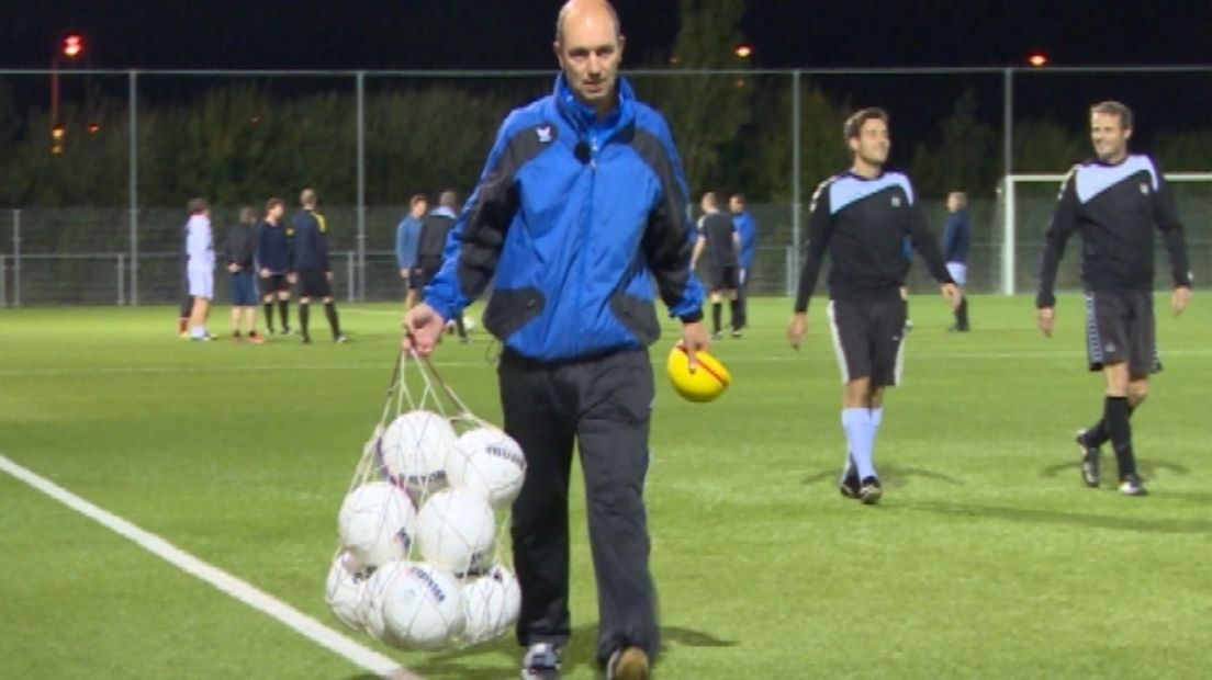 Bentschap Knook ook volgend jaar trainer RCS