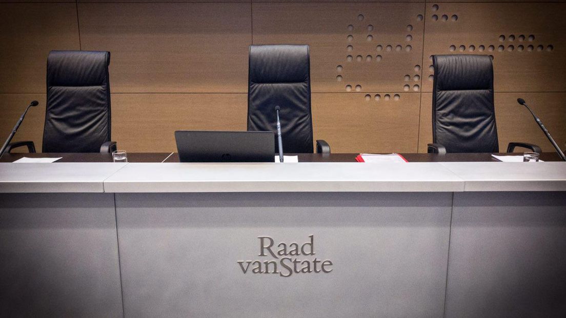 De Raad van State buigt zich over de kwestie (Rechten: Edwin van Stenis / RTV Drenthe)