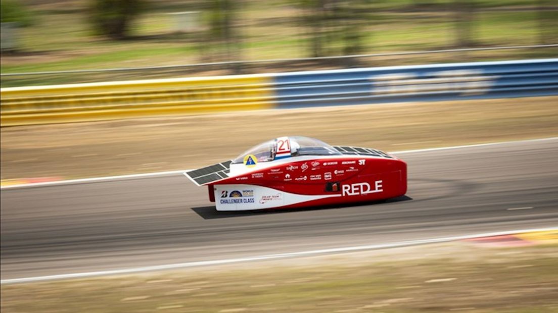 Geslaagde eerste racedag voor Solar Team Twente