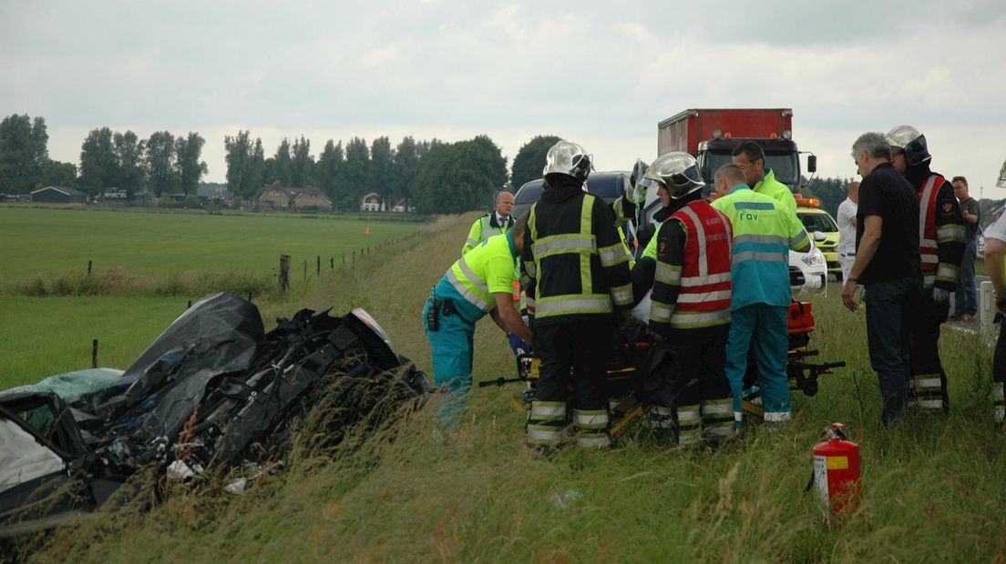 Ongeluk op N36 bij Beerzerveld