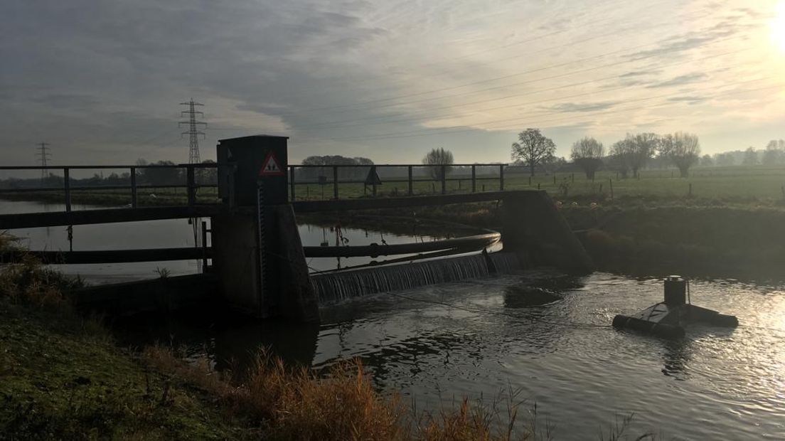 Waterschap Rijn en IJssel heeft de stuwen in rivier de Berkel woensdagmorgen weer opengezet. Door een breuk in een ondergrondse persleiding raakte de rivier ernstig vervuild. De grote schoonmaak van de Berkel bij Lochem is sneller achter de rug dan gedacht.