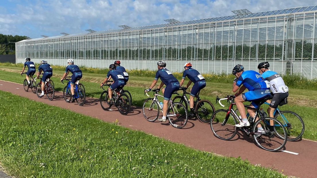 Deelnemers Delta Ride for the Roses Westdorpe