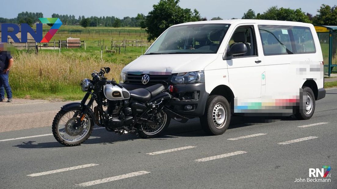 Motor komt vast te zitten aan busje