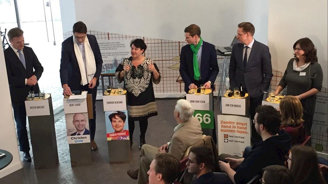 Twentse politici debatteren over regionale thema's